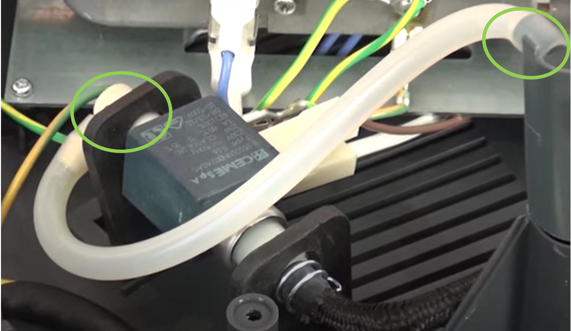 Vérifiez les tuyaux