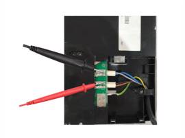 Testez l'alimentation au bornier