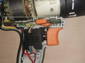 Contrôlez l'état de la carte électronique