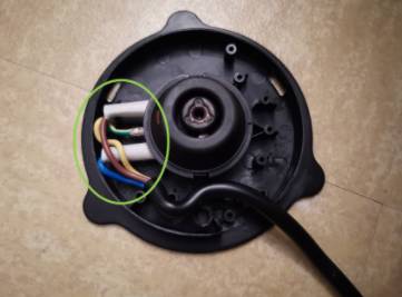 Vérifiez l'état de la bouilloire