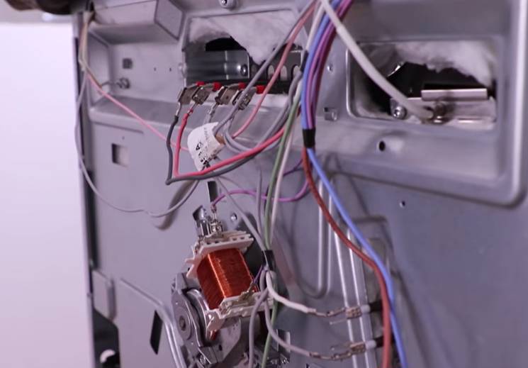 Testez les résistances du four