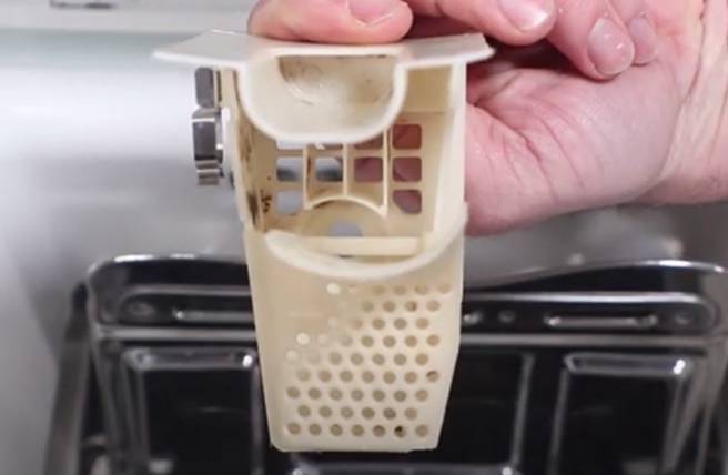 Vérifiez le filtre de vidange