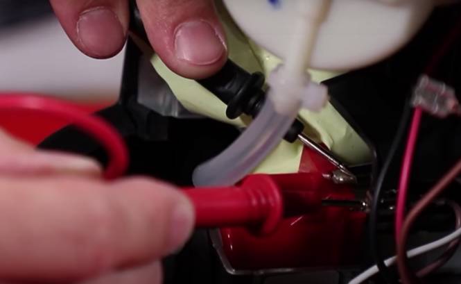 Testez la pompe de la cafetière