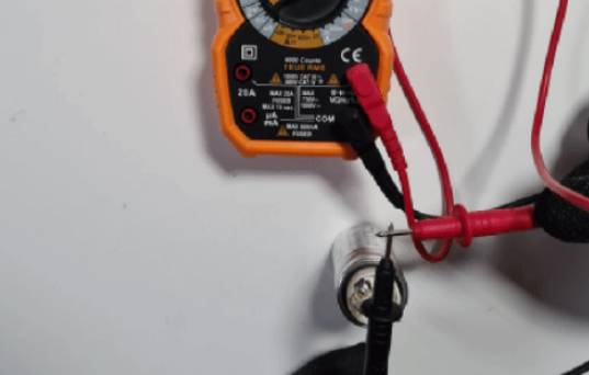 Mesurez le condensateur 