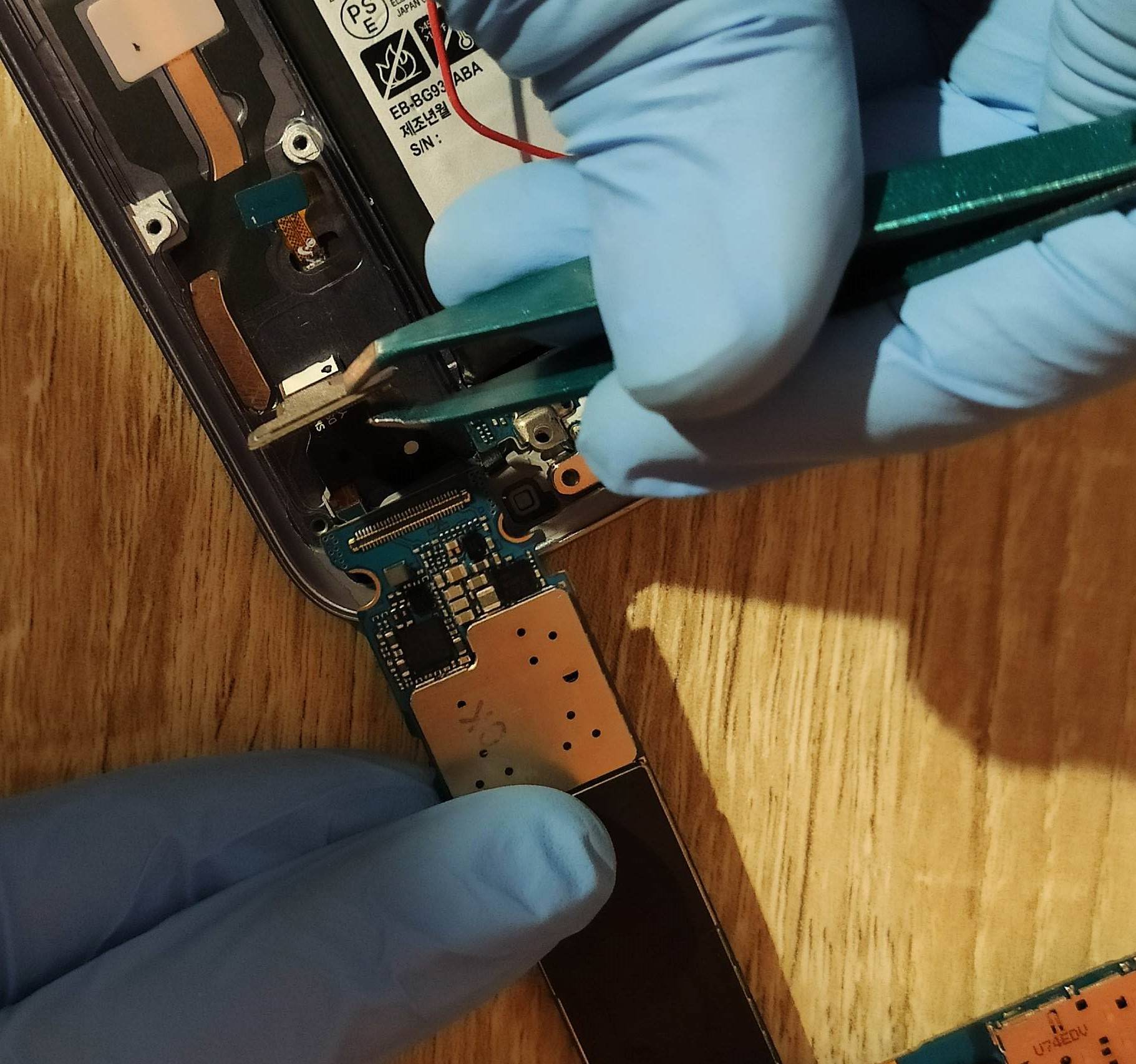 Testez et remplacez votre carte-mère