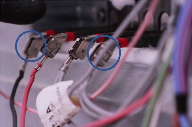 Débranchez chacune des résistances 