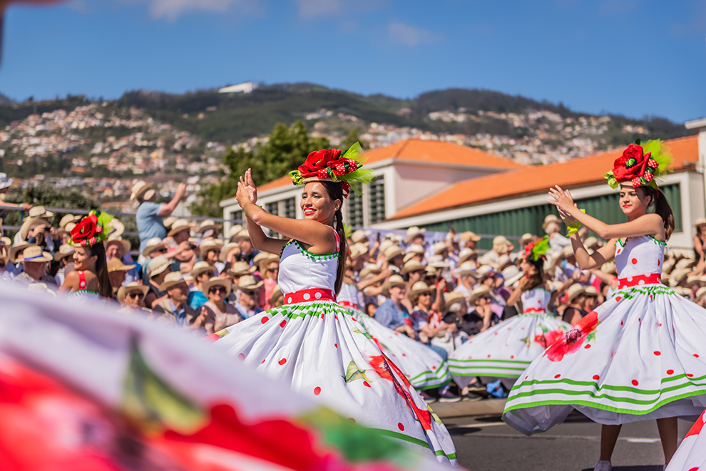 Kleurrijke bloemenparade op Madeira
