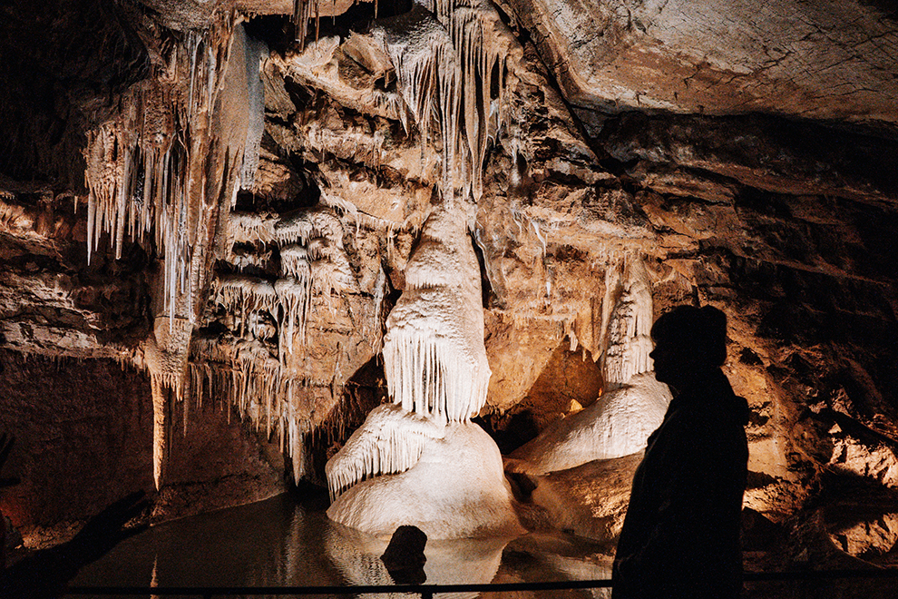 Grotten bij Lacave vol stalagmieten en stalactieten 