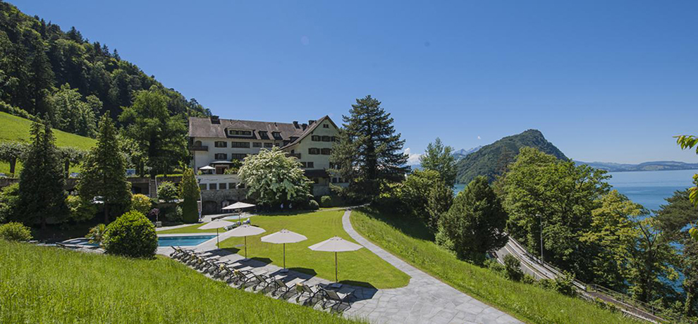 Het Flora Alpina hotel met panorama terras