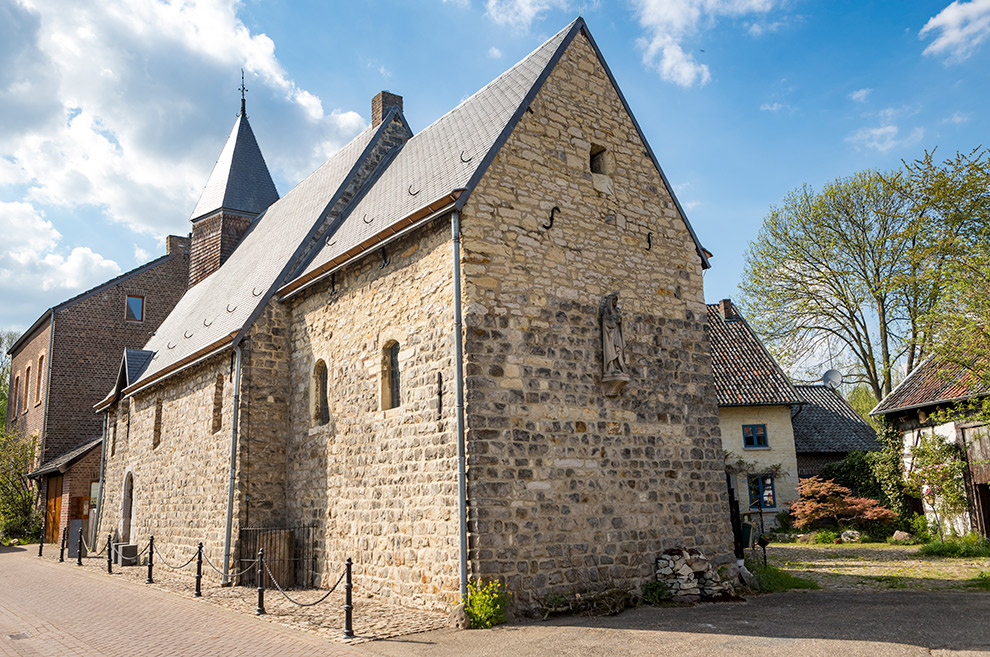 Buitenaanzicht Catharinakapel in Zuid-Limburg