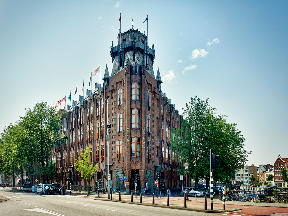 Buitenaanzicht van het Grand Hôtel Amrâth in Amsterdam