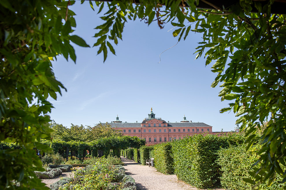 Roze kasteel Schloss Rastatt in het Zwarte Woud