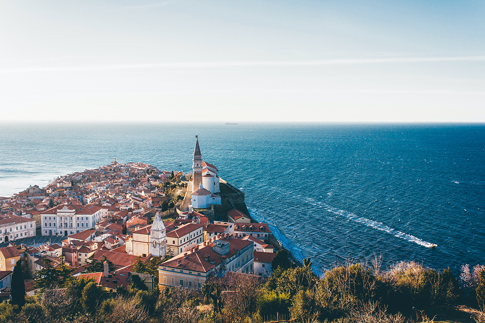 Uitzicht op Piran in Slovenië