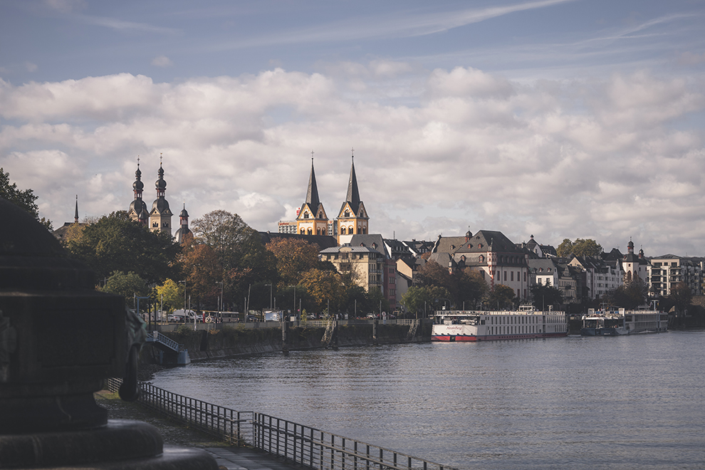 Uitzicht op fotogeniek Koblenz in Duitsland