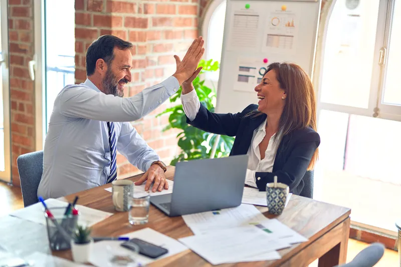 Communication – The Bridge to Stronger Relationship Between Financial Advisor and Client
