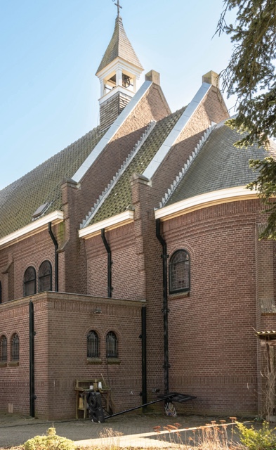 Zwanenhof - kerk